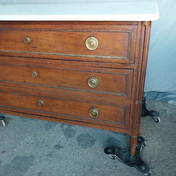 EARLY LOUIS XVI WHITE MARBLE TOP COMMODE