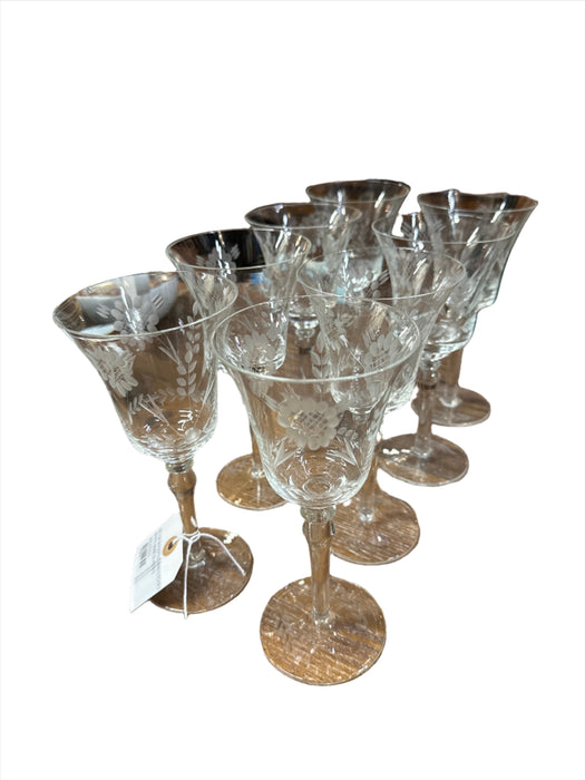 SET OF 8 FOOTED AND ETCHED WHITE WINE GLASSES