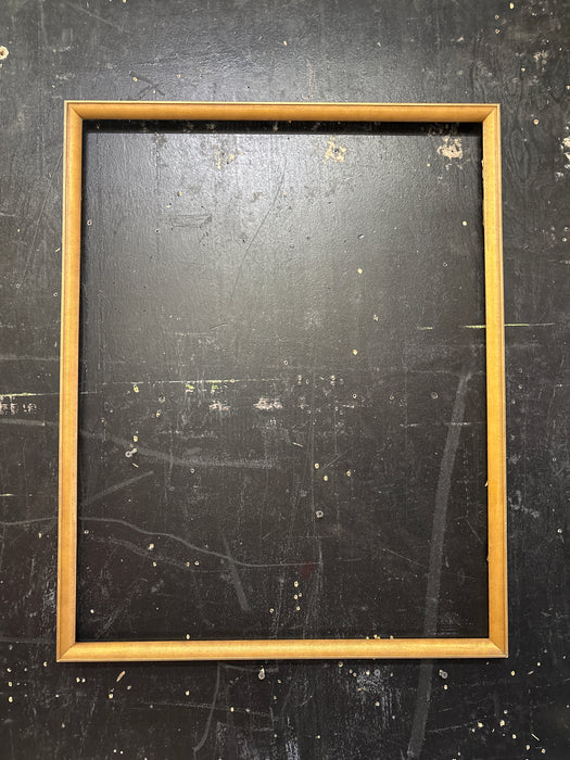 MEDIUM THIN GOLD FRAME