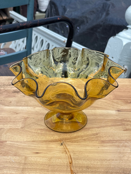 RUFFLED AMBER GLASS FOOTED COMPOTE WITH BUBBLES
