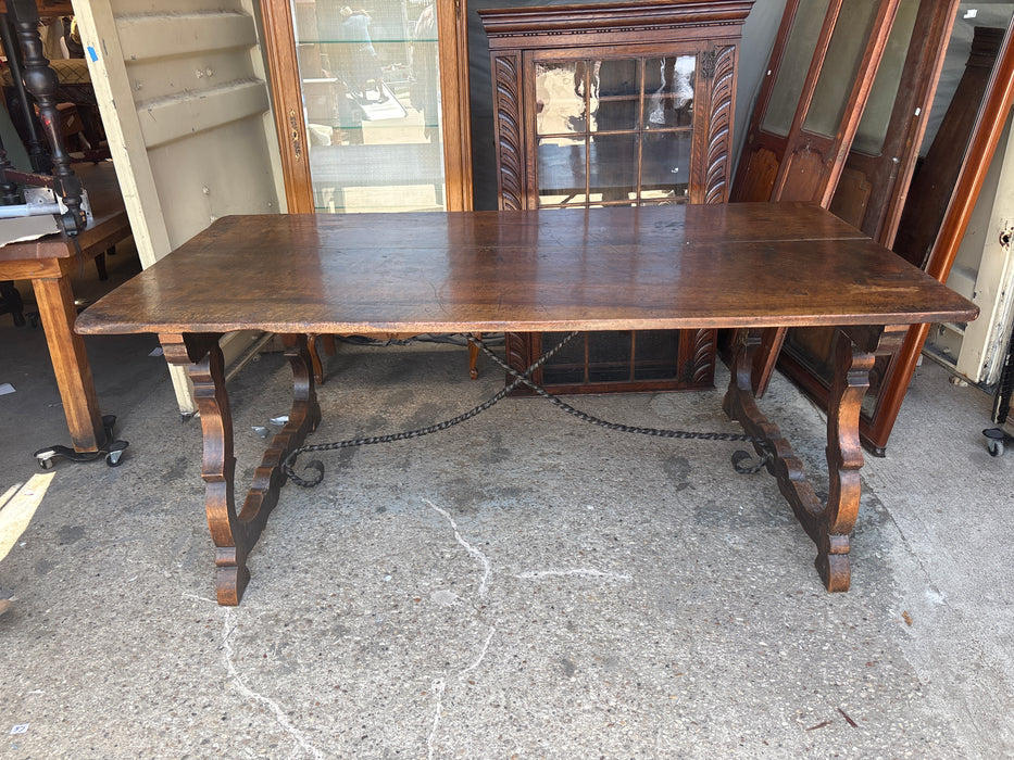 17TH CENTURY SPANISH BAROQUE DINING TABLE