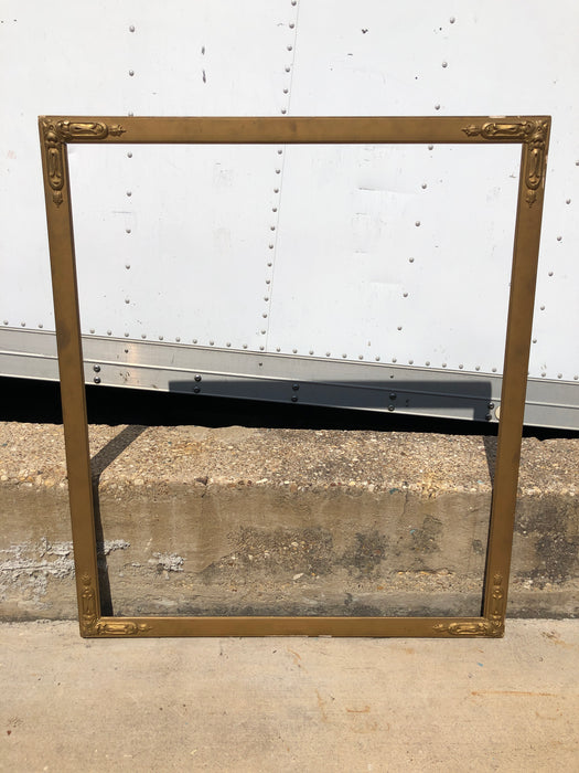 VINTAGE GILT FRAME WITH ORNATE CORNERS