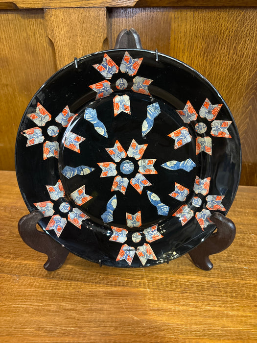 MEDIUM BLACK FRENCH GLASS PLATE - SIGNED TANIA VISICOVA