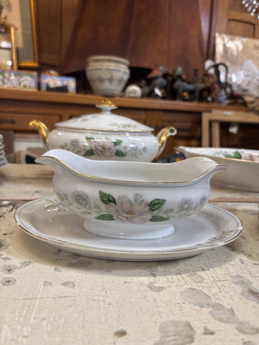 SET OF 3 JAPANESE ROCHELLE PATTE CHINA SERVING PIECES - AS FOUND