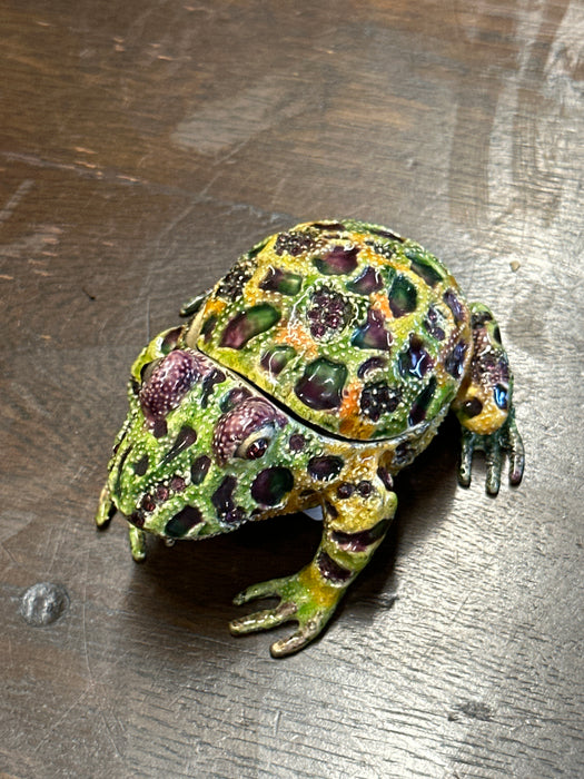 SMALL ENAMELED AND JEWELED FROG BOX