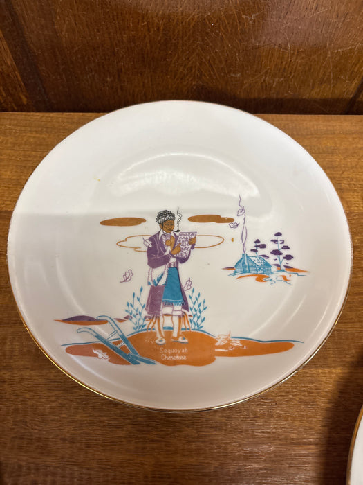 PORCELAIN PLATE OF INDIAN SMOKING WOOD PIPE