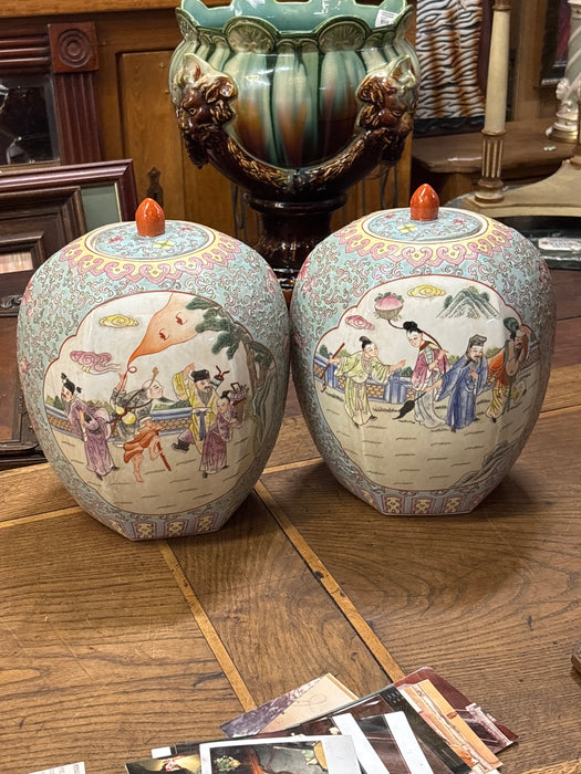 PAIR OF CHINESE POLYCHROME MELON JARS 1 OF 2