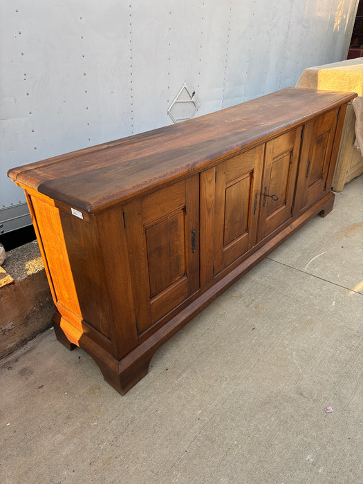 LARGE RUSITC OAK SIDEBOARD WITH RECTANGULAR PANELED DOORS - AS FOUND