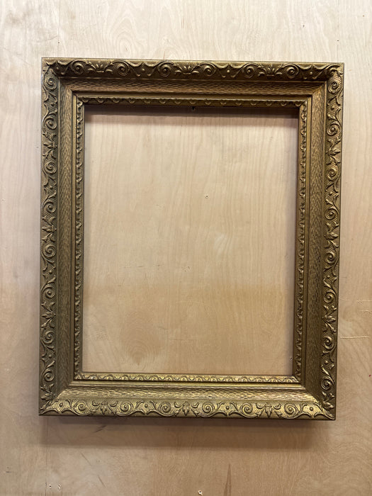 SMALL ORNATE GOLD FRAME