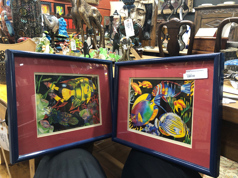 PAIR OF TROPICAL FISH PRINTS