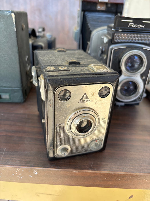 TOWER FLASH CAMERA