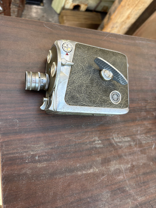 VINTAGE KEYSTONE MOVIE CAMERA
