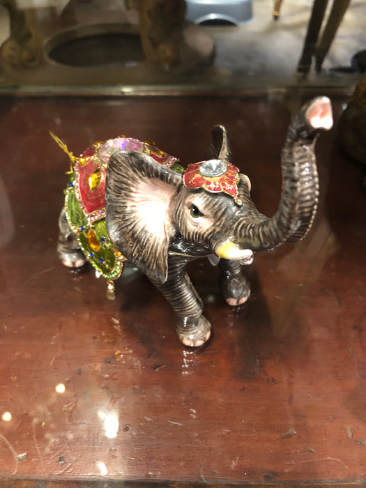 SMALL ENAMELED AND JEWELED ELEPHANT BOX