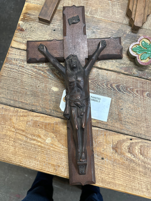 LARGE WOOD CRUCIFIX WITH PATINATED CORPUS