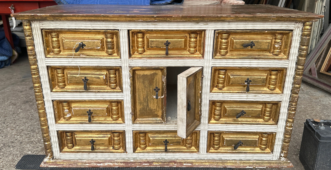 FLORENTINE LOW GILT CHEST WITH 10 DRAWERS