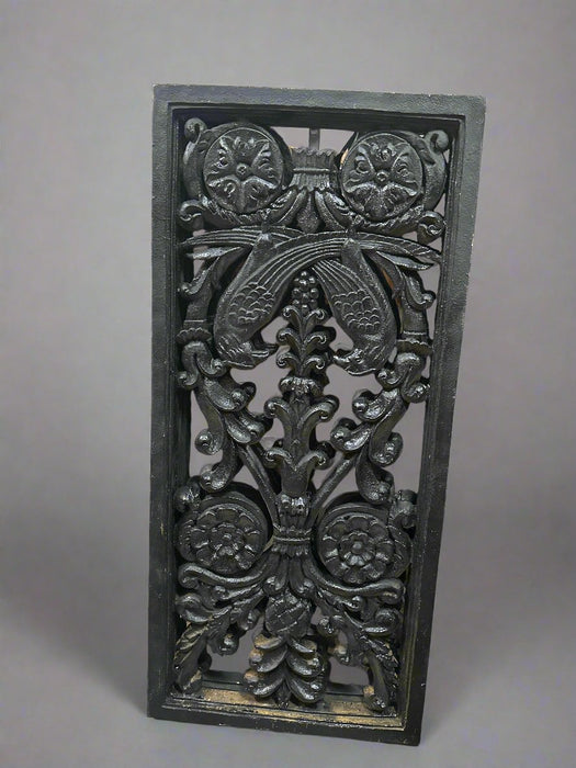 PAIR OF WOOD PIERCE CARVED SCREENS WITH BIRDS