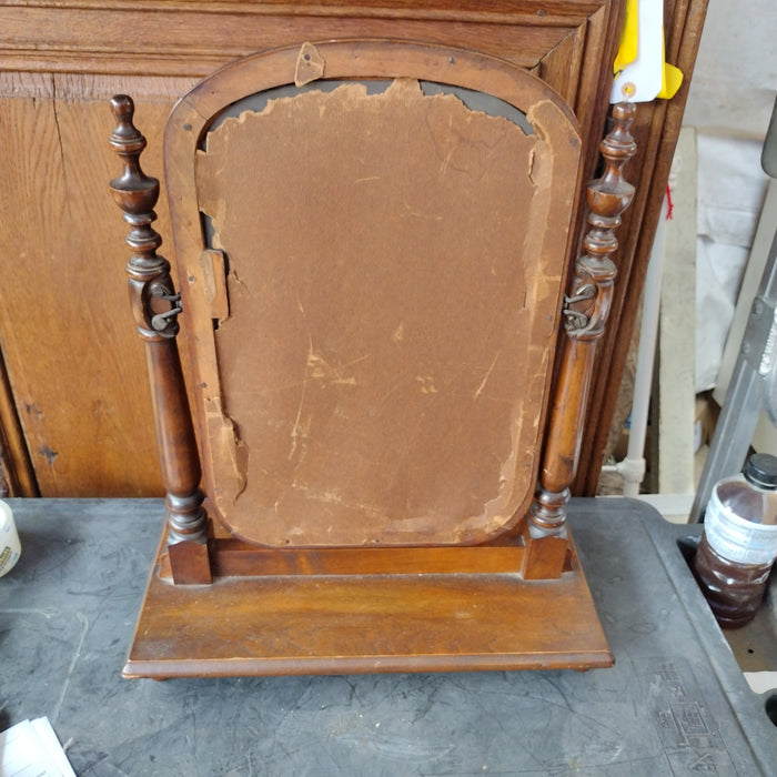 VINTAGE WOOD SHAVING AND DRESSER MIRROR