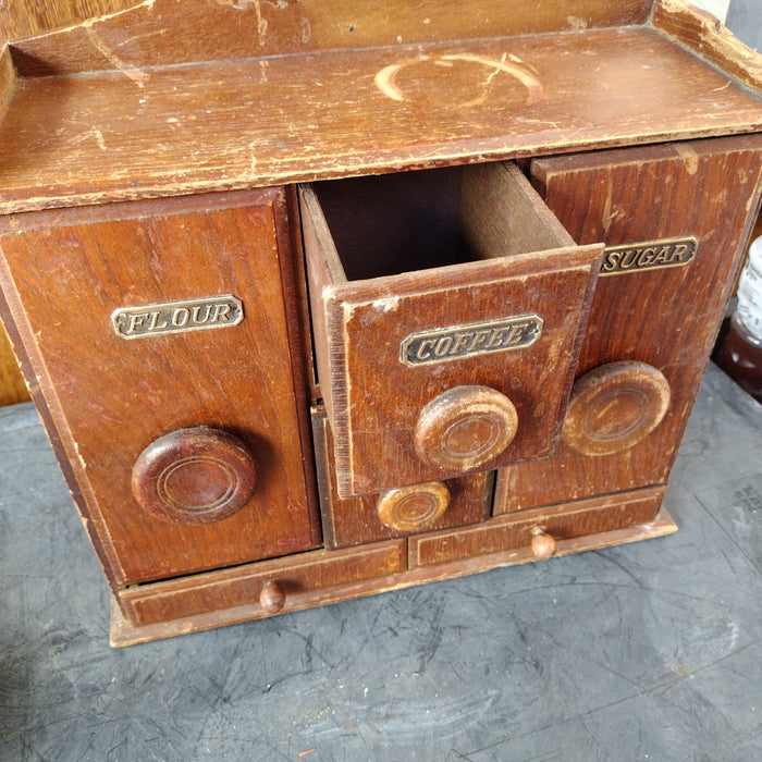 WOOD CANISTER BOX-AS FOUND