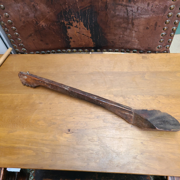 HUGE DARK WOOD LADDLE 19TH CENTURY 3398