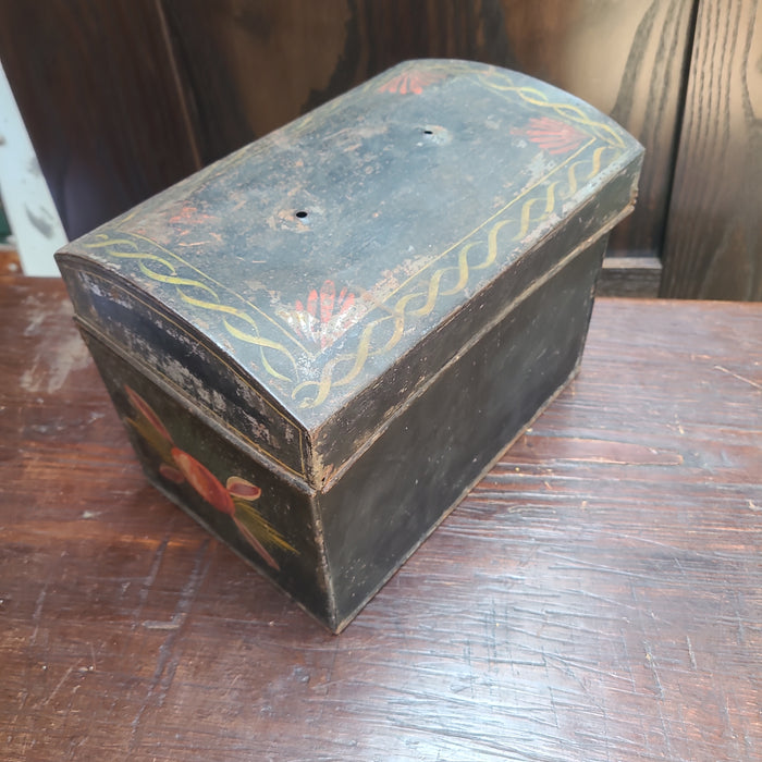 IN 19TH CENTURT BOX MISSING HANDLE  3398