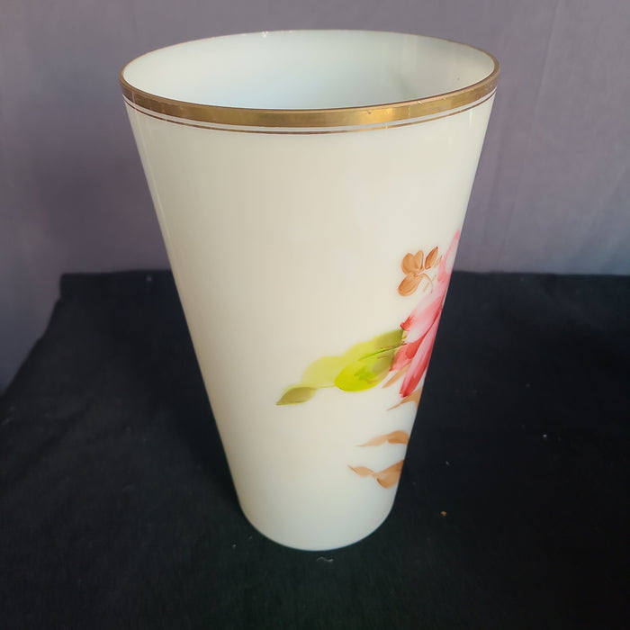 BEAUTIFUL SIGNED BRISTO HAND PAIMTED VASE
