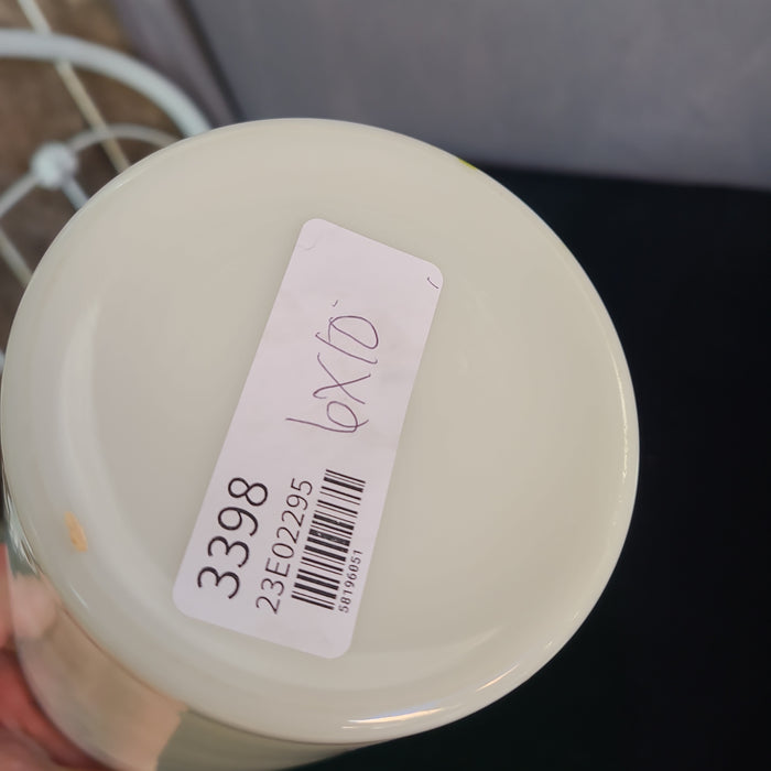 BEAUTIFUL SIGNED BRISTO HAND PAIMTED VASE