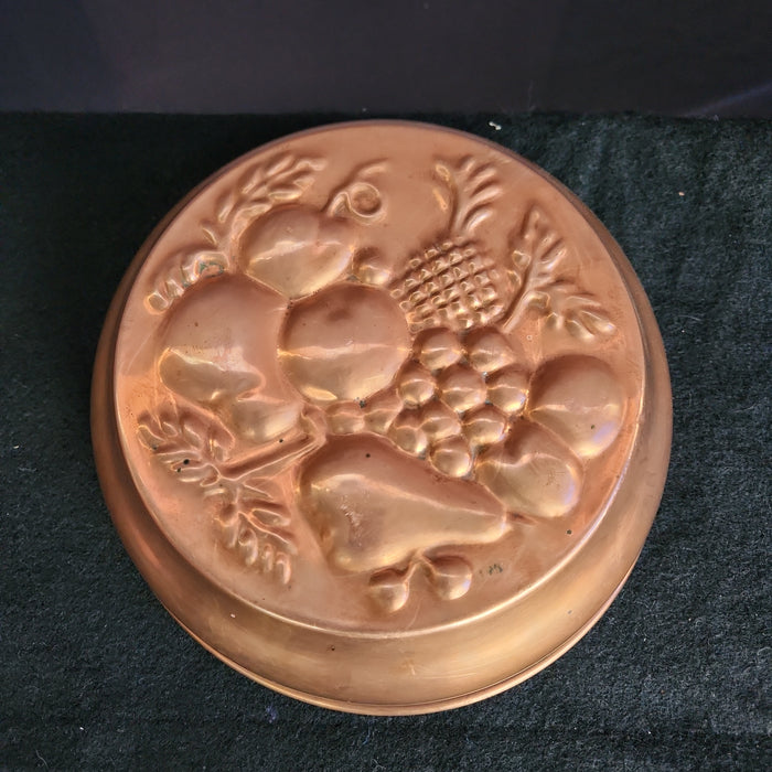 COPPER AND ZINC FRUIT MOLD