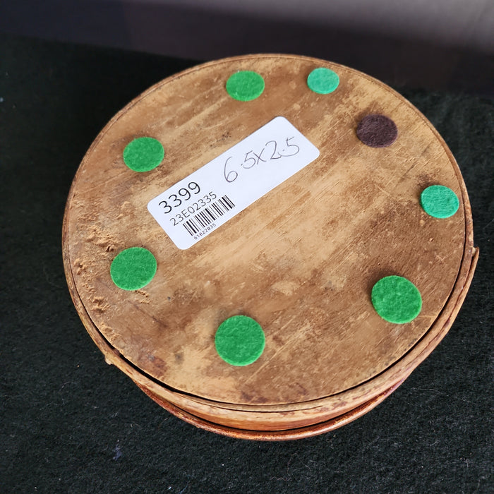 FAUX GRAINED ROUND WOOD BOX