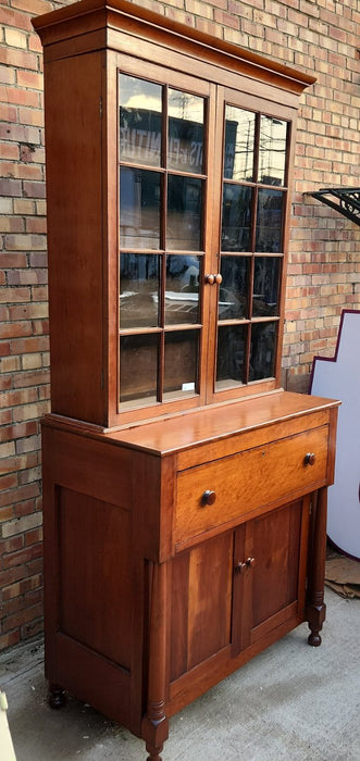 COUNTRY AMERICAN CHERRY STEP BACK AMERICAN CUPBOARD