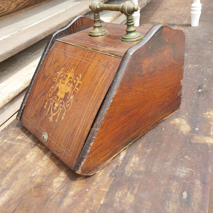 19TH CENTURY INLAID COAL HOD WITH SHOVEL