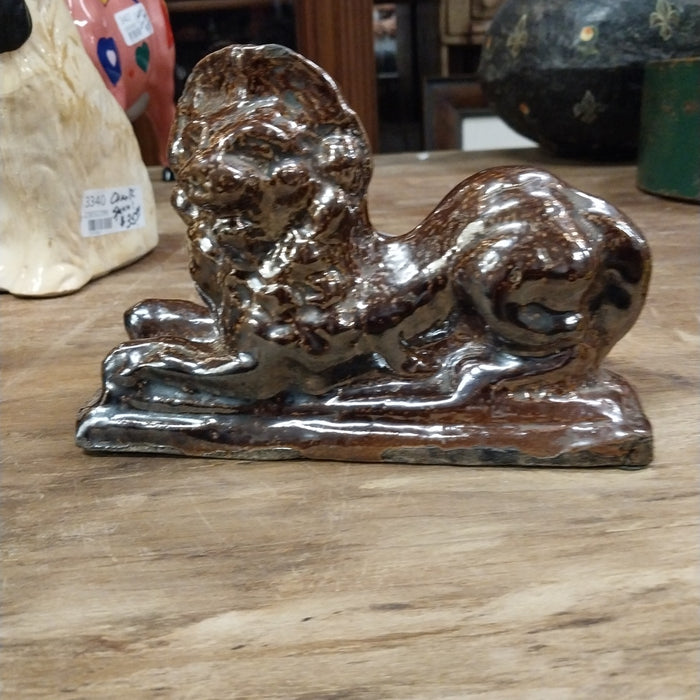 AMERICAN IRRIDESCENT POTTERY LION