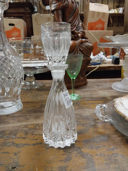 CRYSTAL CORDIAL DECANTER WITH CUP STOPPER