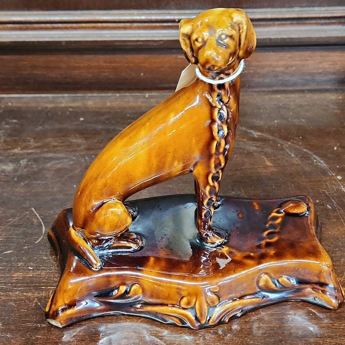 RARE ENGLISH FIGURINE OF DOG C.1850