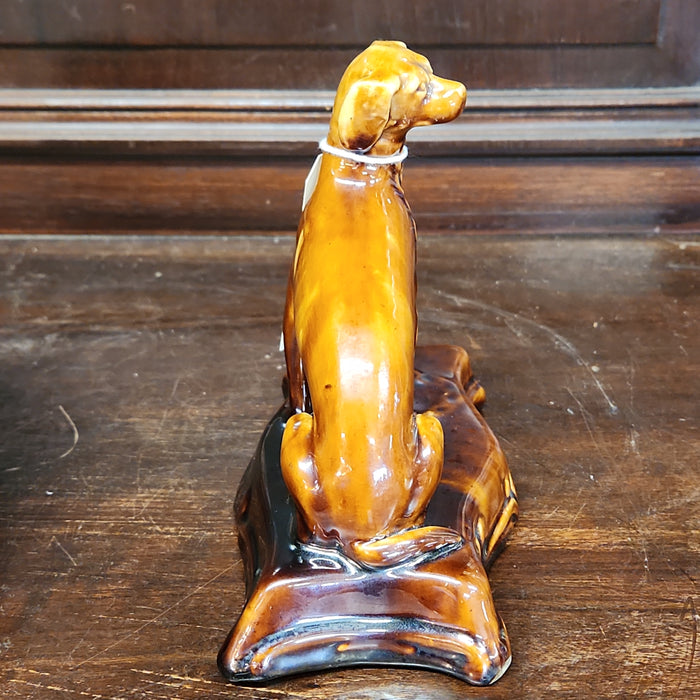 RARE ENGLISH FIGURINE OF DOG C.1850