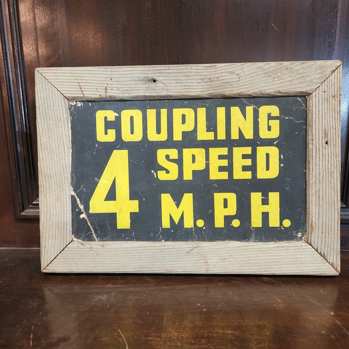 TRAIN SIGN