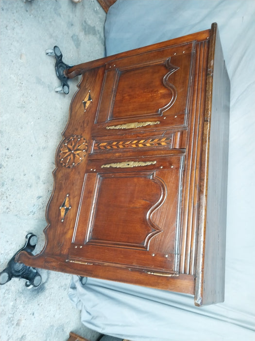 EARLY LOUIS XV OAK SERVER WITH INLAY
