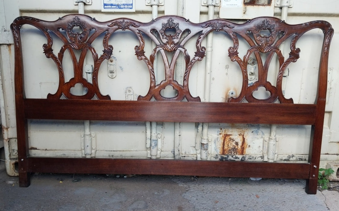 HENREDON KING SIZE MAHOGANY HEADBOARD WITH METAL FRAME