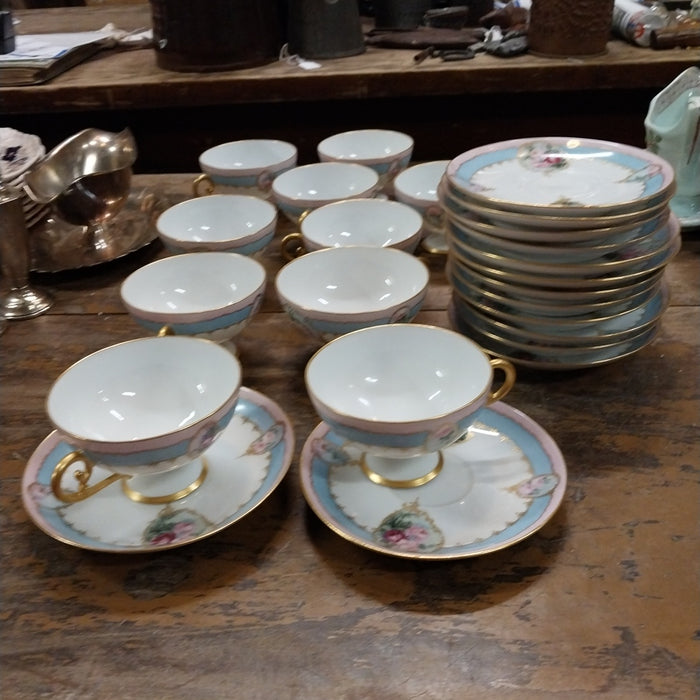 SET OF 10 BEAUTIFUL LIMOGE TEACUPS AND SAUCERS