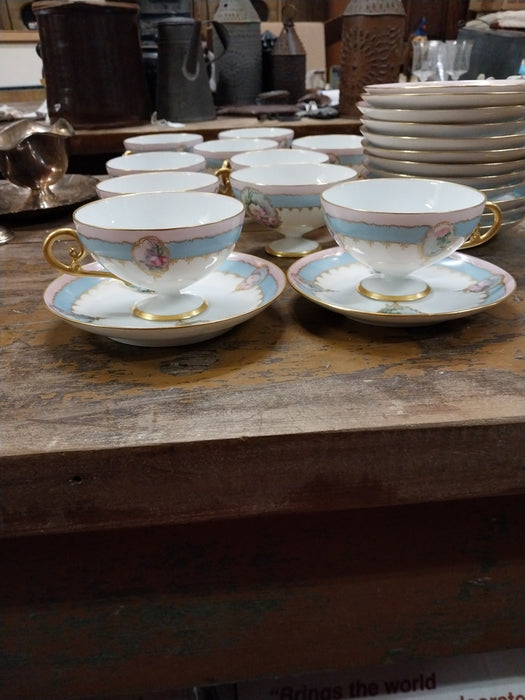 SET OF 10 BEAUTIFUL LIMOGE TEACUPS AND SAUCERS