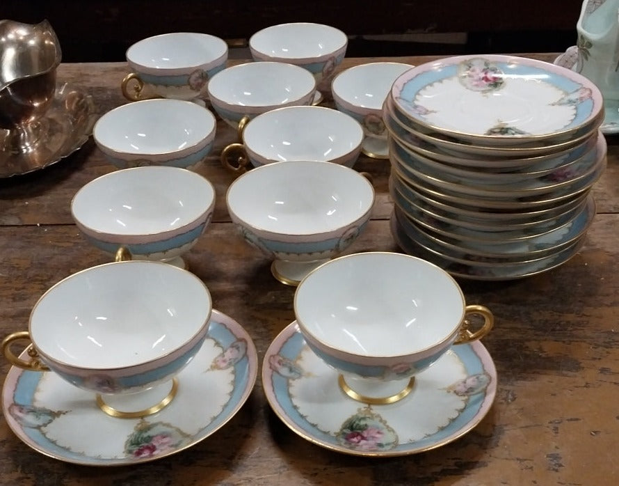 SET OF 10 BEAUTIFUL LIMOGE TEACUPS AND SAUCERS