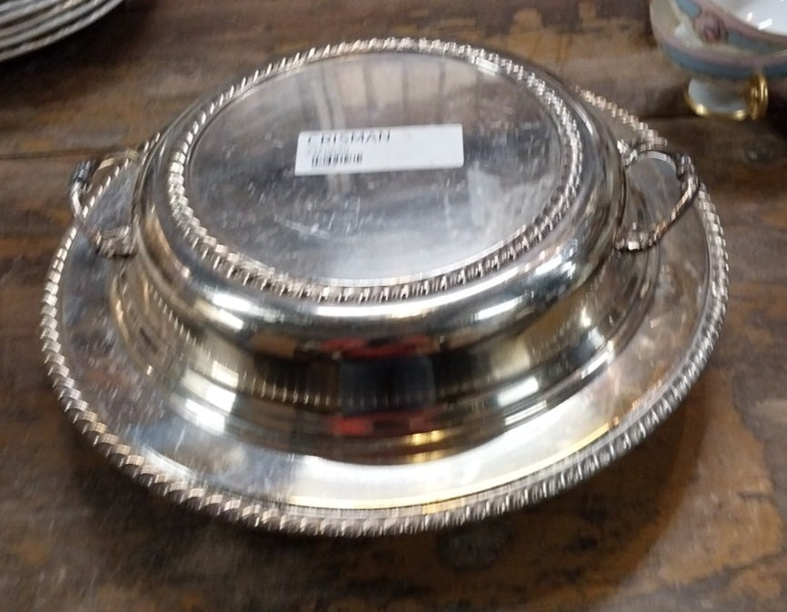 ROUND SILVERPLATE COVERED SERVING DISH