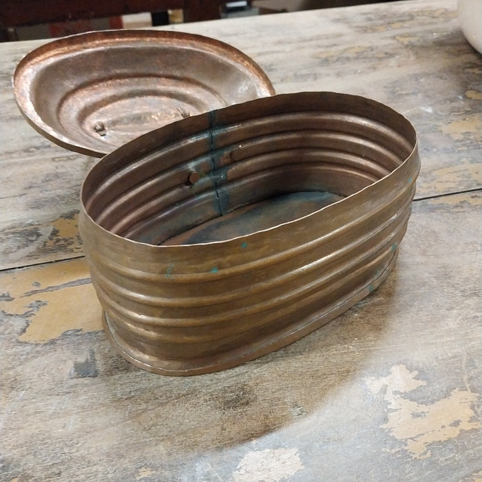 OVAL COPPER BOX WITH LID