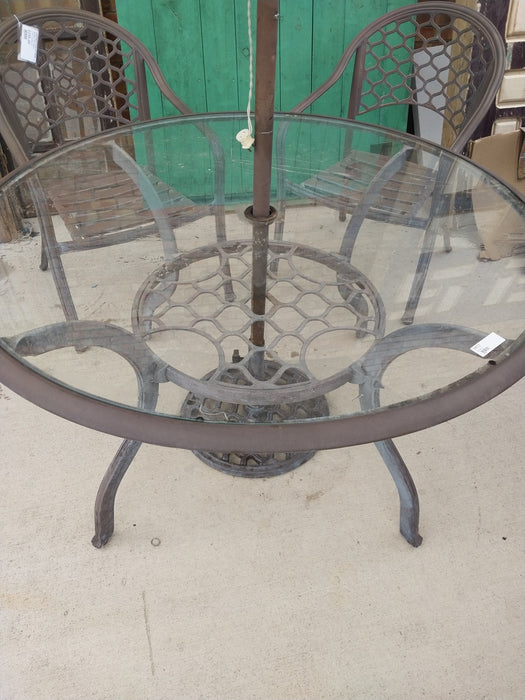 FIVE PIECE PATIO SET WITH GLASS TOP TABLE