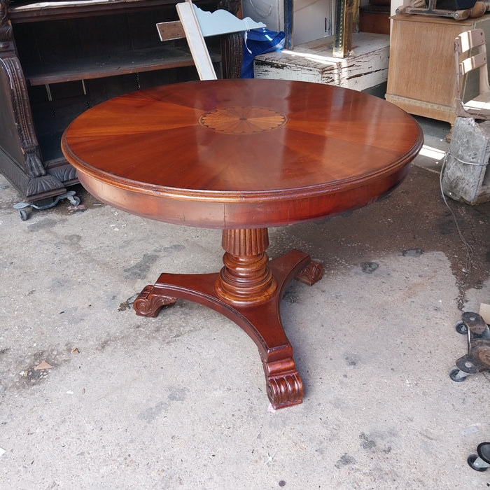 ROUND CENTER TABLE WITH INLAY TOP