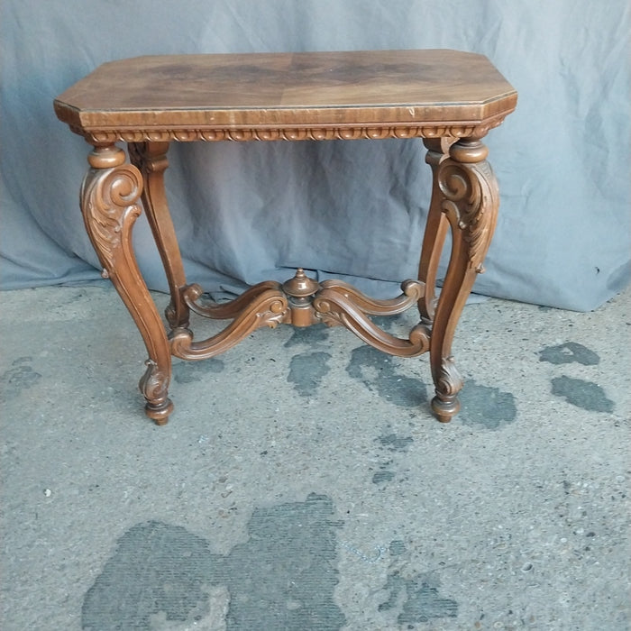 BURLED WALNUT TOP RECTANGULAR SIDE TABLE