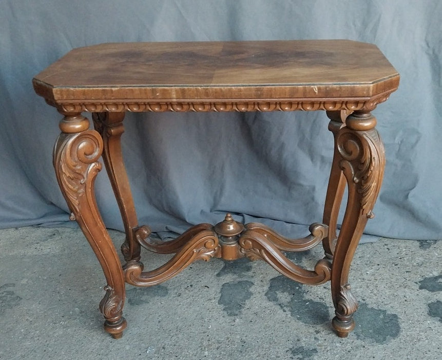 BURLED WALNUT TOP RECTANGULAR SIDE TABLE