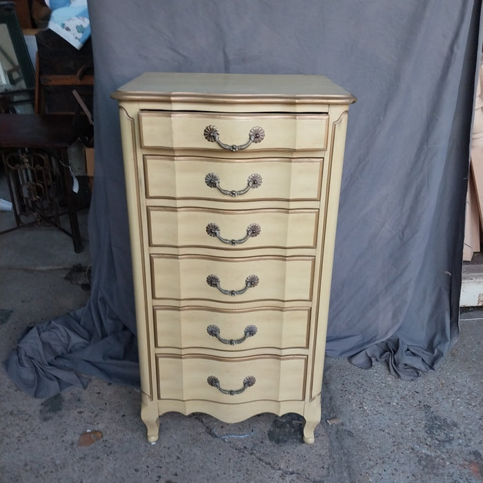 FRENCH PROVENCIAL PAINTED 6  DRAWER LINGERIE CHEST