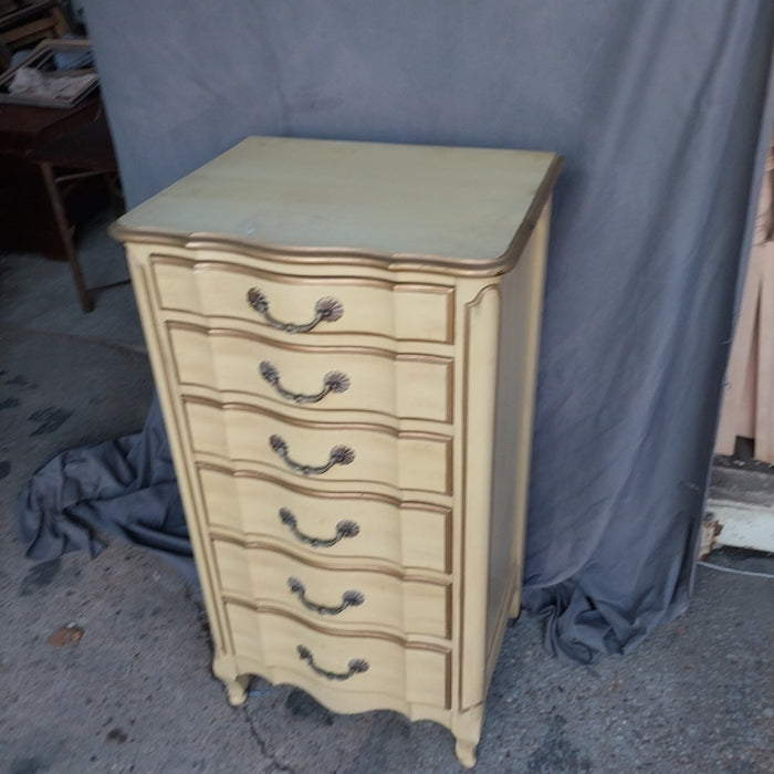 FRENCH PROVENCIAL PAINTED 6  DRAWER LINGERIE CHEST