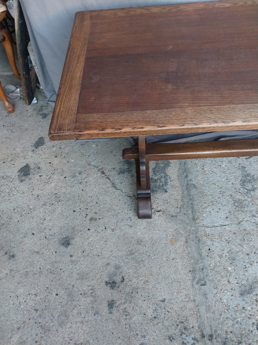 ENGLISH OAK TRESTLE BASE TABLE