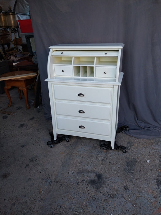 NOT OLD PAINTED 3 DRAWER CHEST WITH ROLL TOP